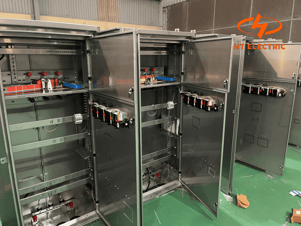 Tủ điện INOX HT Electric